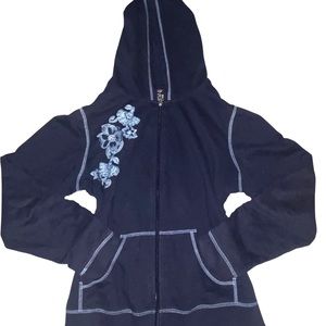 Vintage blue lined sweater